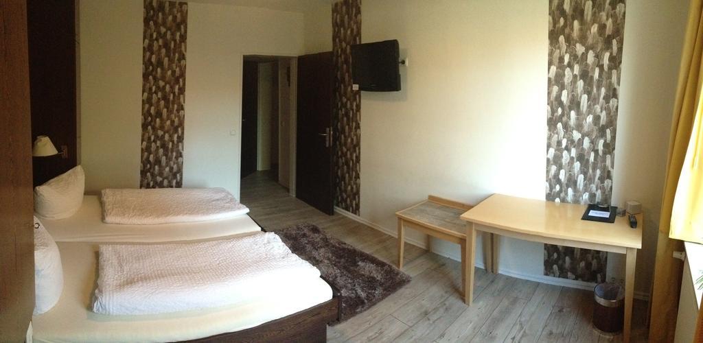 Hotel Zum Weissen Ross Winsen  Exterior photo